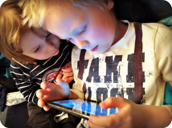 mammaspojkarvidpadden